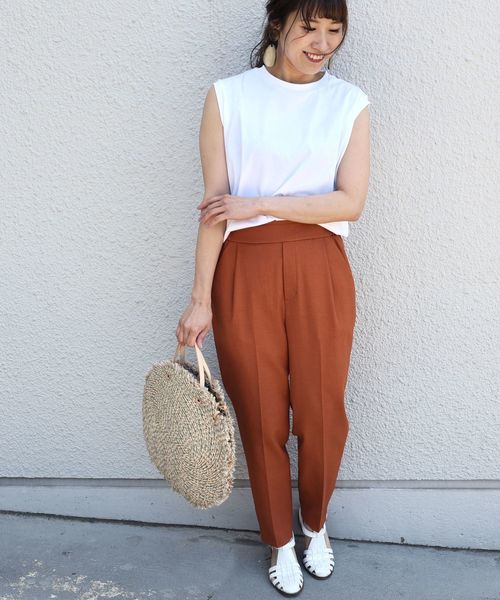 SHIPS（シップス）の「〈手洗い可能〉ウォッシャブルテーパードパンツ（その他パンツ・レディース・ネイビー/ベージュ/オレンジ・38/40/36）」の7枚目の写真