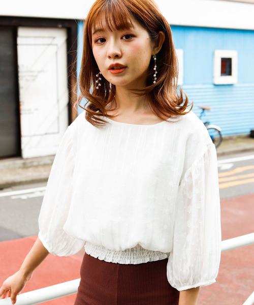 VANNIE U（ヴァニーユー）の「VANNIE U シャーリングボリュームレースブラウス（シャツ/ブラウス・レディース・ホワイト/ブラック・FREE）」の3枚目の写真