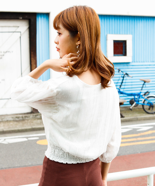 VANNIE U（ヴァニーユー）の「VANNIE U シャーリングボリュームレースブラウス（シャツ/ブラウス・レディース・ホワイト/ブラック・FREE）」の9枚目の写真