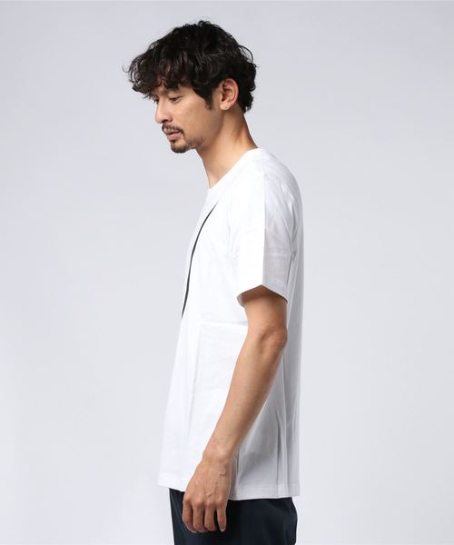 NIKE（ナイキ）の「ナイキ NIKE スウッシュ S/S Tシャツ（Tシャツ/カットソー・メンズ・ホワイト/グレー/レッド・L/M/S/XL/XXL）」の4枚目の写真