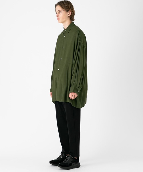 CLANE（クラネ）の「【CLANE HOMME】オーバーサイズシャツ/27108-1081（シャツ/ブラウス・メンズ・ホワイト/カーキ・1/2）」の14枚目の写真