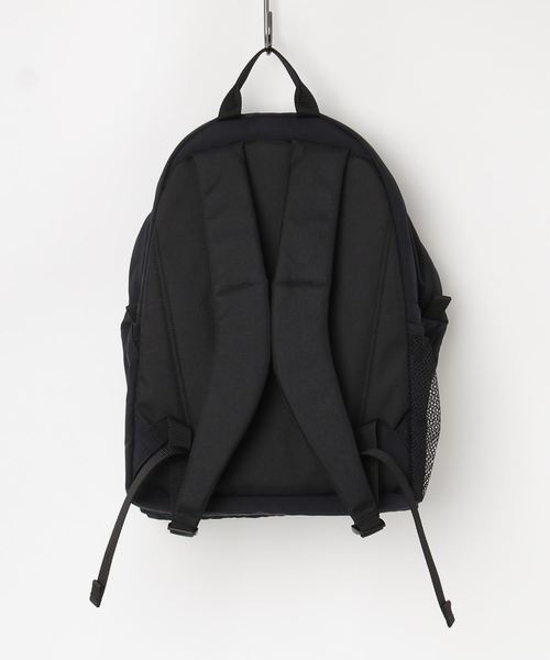 And A(アンドエー)の「GRAMICCI グラミチ / DAY PACK デイパック / GRB-0033(バックパック/リュック・メンズ・ブラック/マスタード/ネイビー・FREE)」の5枚目の写真