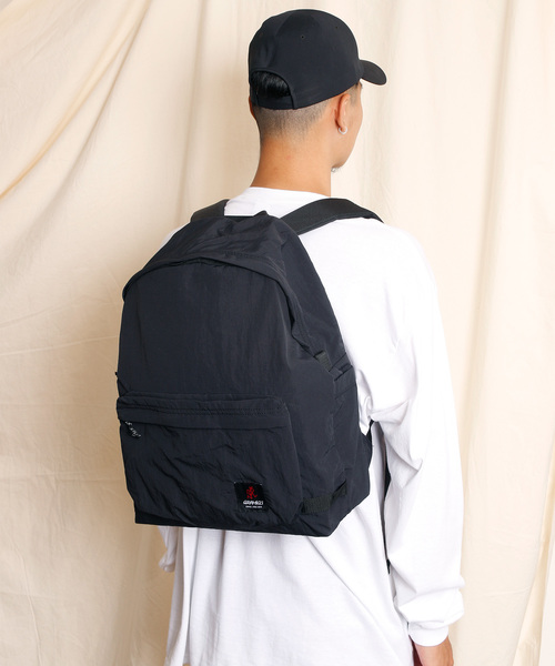 And A(アンドエー)の「GRAMICCI グラミチ / DAY PACK デイパック / GRB-0033(バックパック/リュック・メンズ・ブラック/マスタード/ネイビー・FREE)」の10枚目の写真