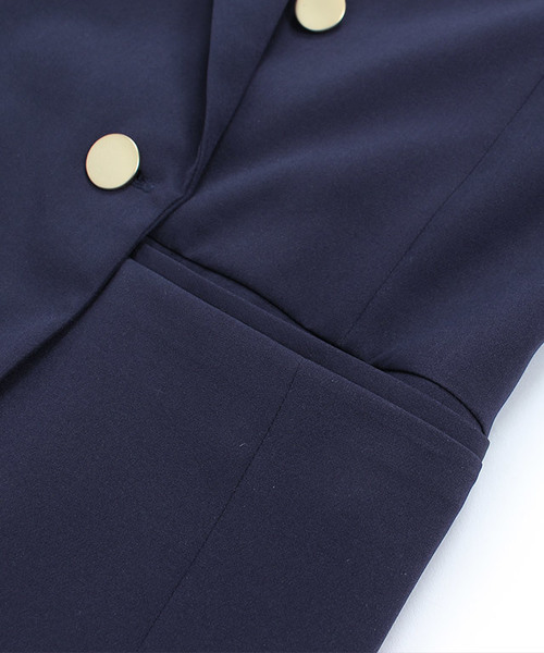 Pierrot（ピエロ）の「ダブルボタンジャケット（テーラードジャケット・レディース・ベージュ系その他/ネイビー・M/L）」の8枚目の写真