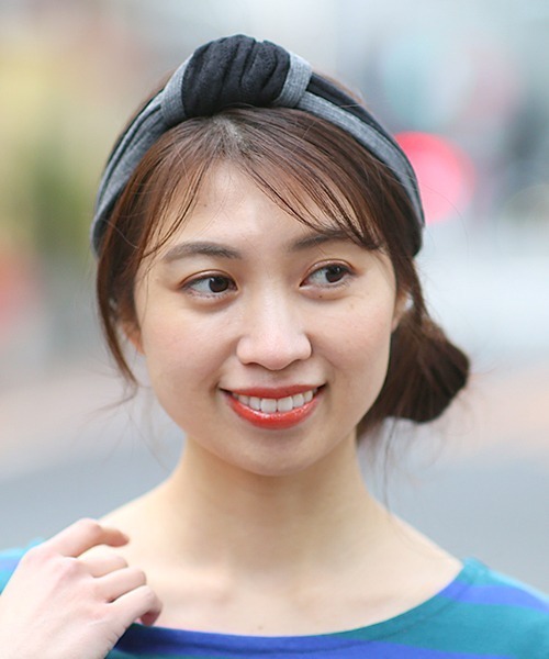 チチカカ(チチカカ)の「バイカラーパイピング ヘアバンド(ヘアバンド・レディース・ブラック/イエロー/レンガ・FREE)」の5枚目の写真