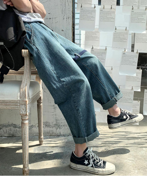 neos(�l�I�X)�́yneos -addictive design-�z���[�Y�V���G�b�g �Z�~���C�h �x���g�f�U�C�� �f�j�� �p���c(�f�j���p���c)