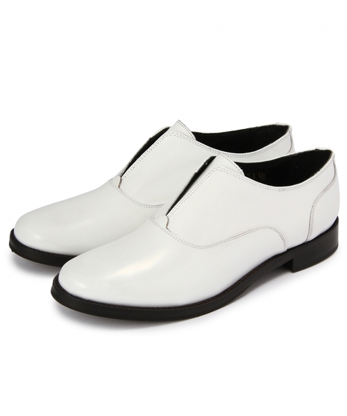 green label relaxing（グリーンレーベルリラクシング）の「[ダニエラ・モリ]DANIERA MORI  ウチバネシューズ（ドレスシューズ・レディース・ホワイト/ブラック・38/36/37）」の2枚目の写真