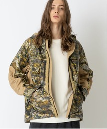 【White Mountaineering】レイヤードカモプリントマウンテンパーカー / WM2071212