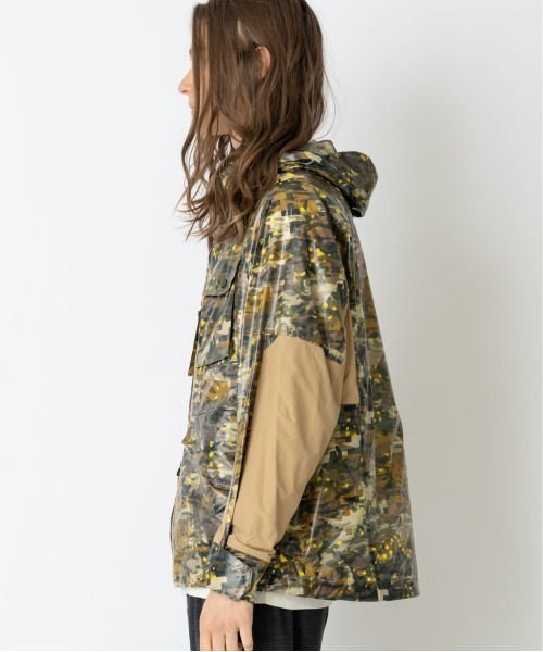 White Mountaineering】レイヤードカモプリントマウンテン