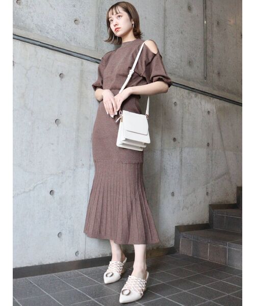 MURUA（ムルーア）の「マルチスクエアミニバッグ（ハンドバッグ・レディース・ブラック/アイボリー・FREE）」の8枚目の写真