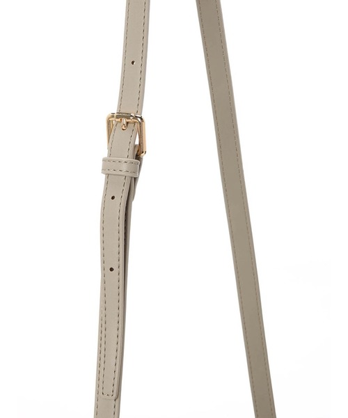 LIPSERVICE（リップサービス）の「スクエアバックルミニバッグ（ショルダーバッグ・レディース・ベージュ/ブラック・FREE）」の6枚目の写真