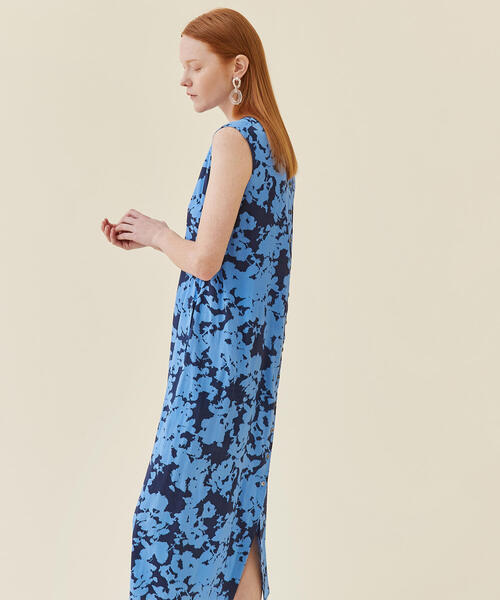 セール Galerie ヴィー のワンピース ウォッシャブルレーヨンプリント ウォッシャブルレーヨンプリント ノースリーブワンピース ワンピース ヴィー のファッション ワンピース Vie ギャルリー Galerie 正規店 セール Galerie ヴィー のワンピース ウォッシャブルレーヨンプリント ウォッシャブルレーヨンプリント ノースリーブワンピース ワンピース ヴィー のファッション ワンピース Vie ギャルリー Galerie 正規店