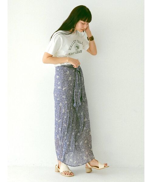 Ungrid（アングリッド）の「ヴィンテージロゴTee（Tシャツ/カットソー・レディース・オフホワイト/チャコールグレー/レッド・FREE）」の4枚目の写真