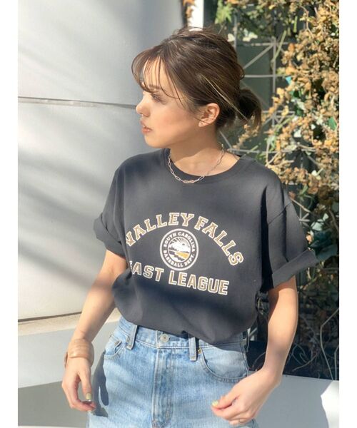 Ungrid（アングリッド）の「ヴィンテージロゴTee（Tシャツ/カットソー・レディース・オフホワイト/チャコールグレー/レッド・FREE）」の5枚目の写真