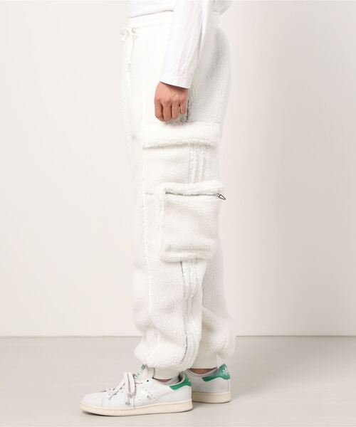 パンツ adidas Ivy Park Teddy Cargo Aweat Pants Amazon | ADIDAS Originals X Ivy Park ユニ テディ シェルパ カーゴ