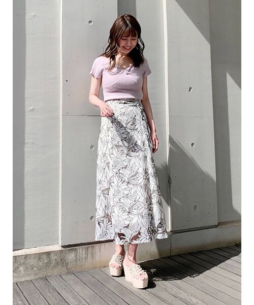 MERCURYDUO（マーキュリーデュオ）の「3WAYツイストオフショルリブニット（ニット/セーター・レディース・ブラック/オフホワイト/グリーン/ラベンダー・FREE）」の6枚目の写真