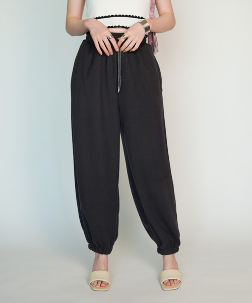 yuue' ( wear )（ユーイ）の「ドローリブスウェットパンツ（スウェットパンツ・レディース・ホワイト/ブラック/グレー・FREE）」の2枚目の写真