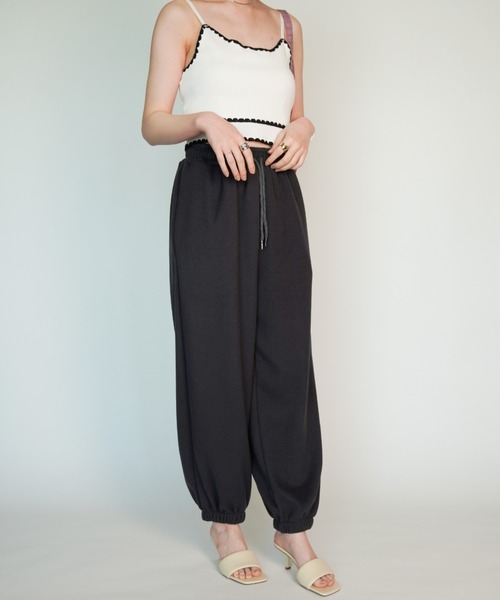 yuue' ( wear )（ユーイ）の「ドローリブスウェットパンツ（スウェットパンツ・レディース・ホワイト/ブラック/グレー・FREE）」の22枚目の写真