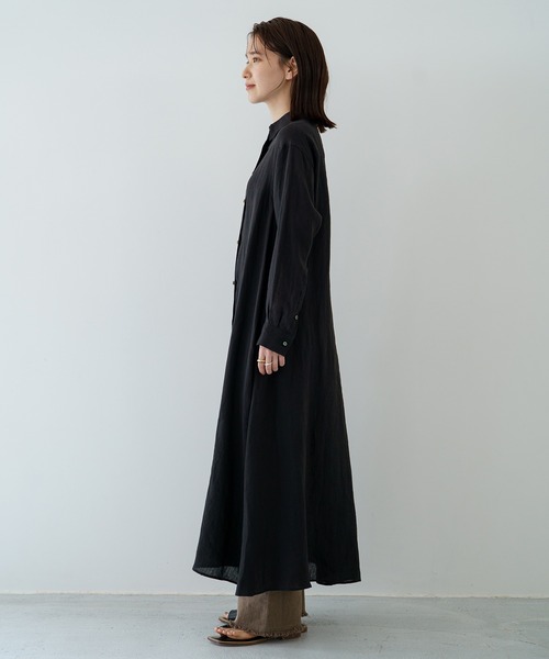 LOUNGEDRESS(ラウンジドレス)の「リネンシャツワンピース(シャツワンピース・レディース・ブラック/ベージュ/アイボリー・SMALL/MEDIUM)」の5枚目の写真
