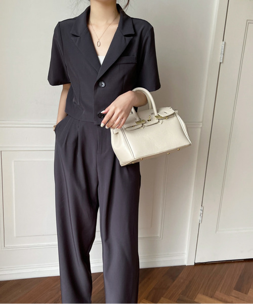 半袖ショートサマージャケット＋タック入りワイドパンツセットアップ