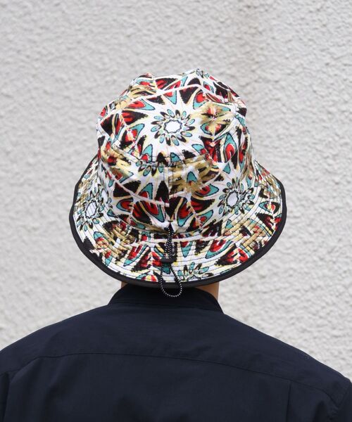 SHIPS（シップス）の「【SHIPS別注】CLOUDY: バティック ハット（ハット・メンズ・ネイビー/ブラウン/ブルー/グリーン・ONE SIZE）」の7枚目の写真