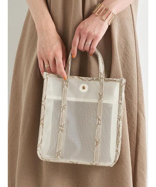 earth music&ecology（アースミュージックアンドエコロジー）の「スクエアメッシュバッグ ＊（トートバッグ・レディース・ブラック/サックスブルー/アイボリー/ラベンダー/ピンクベージュ・FREE）」の12枚目の写真