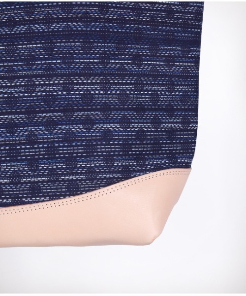 JAPAN BLUE JEANS(ジャパンブルージーンズ)の「インディゴトートバッグ(トートバッグ・メンズ・インディゴブルー/ダークネイビー・FREE)」の5枚目の写真