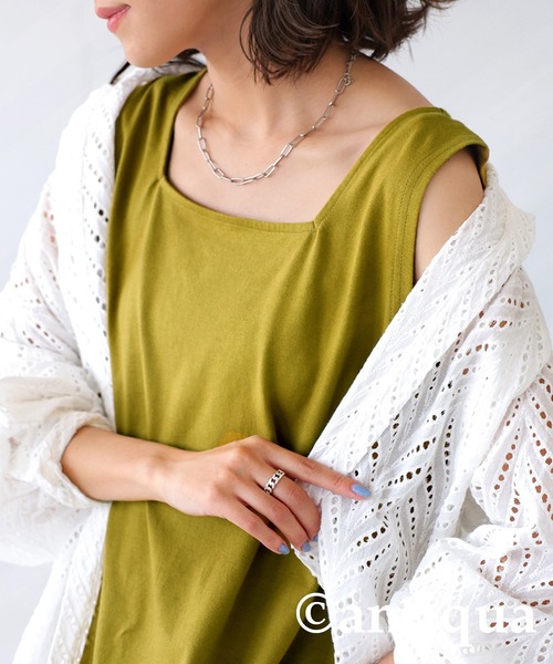 antiqua（アンティカ）の「コットン100%スクエアネックタンク（タンクトップ・レディース・アッシュグレー/ブラック/オフホワイト/カーキ/ベージュ系その他/オートミール/マスタード/ライトパープル/オレンジ/ダークグリーン・FREE）」の9枚目の写真