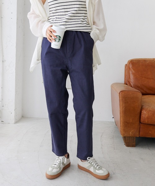 andme(アンドミー)の「コットンストレッチイージーテーパードパンツ(その他パンツ・レディース・ベージュ/オフホワイト/クリーム/カーキ/ブラック/ネイビー/チャコールグレー/ダークカーキ・M/L/S)」の8枚目の写真