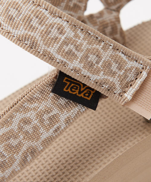 Teva(テバ)の「●Teva/MIDFORM UNIVERSAL スポーツサンダル(サンダル・レディース・ブラウン/ブラック/カーキ/その他・7/8/6)」の18枚目の写真