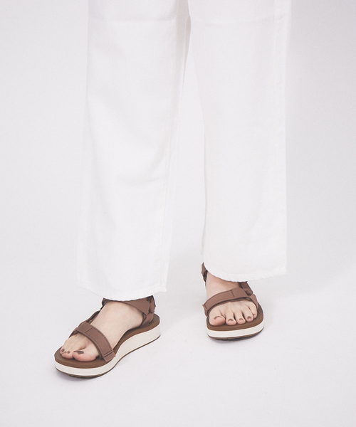 Teva(テバ)の「●Teva/MIDFORM UNIVERSAL スポーツサンダル(サンダル・レディース・ブラウン/ブラック/カーキ/その他・7/8/6)」の5枚目の写真