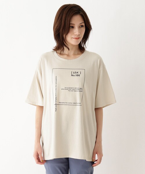 SHOO・LA・RUE（シューラルー）の「◆【M-3L】ロゴアソートプリントTシャツ（Tシャツ/カットソー・レディース・チャコール/ベージュ系その他4/ホワイト系/ブラック系/ブラウン系/ダークグリーン系3・04/05/02/03）」の7枚目の写真