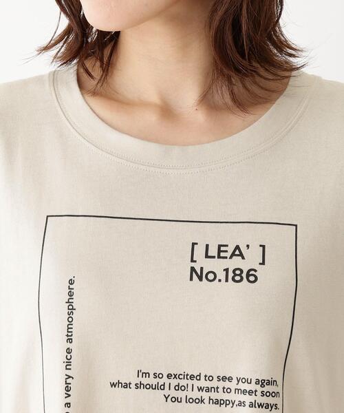 SHOO・LA・RUE（シューラルー）の「◆【M-3L】ロゴアソートプリントTシャツ（Tシャツ/カットソー・レディース・チャコール/ベージュ系その他4/ホワイト系/ブラック系/ブラウン系/ダークグリーン系3・04/05/02/03）」の10枚目の写真