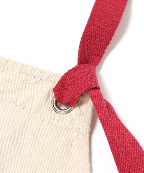 niko and...（ニコアンド）の「[Fishs Eddy(フィッシュエディ)]ロゴエプロン（エプロン・レディース・レッド/ブラック・FREE）」の12枚目の写真