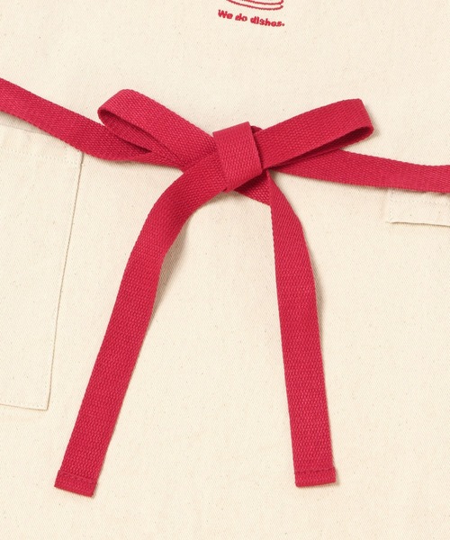 niko and...（ニコアンド）の「[Fishs Eddy(フィッシュエディ)]ロゴエプロン（エプロン・レディース・レッド/ブラック・FREE）」の9枚目の写真