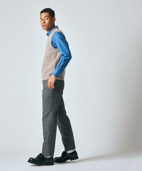 J.PRESS(ジェイプレス)の「【Cash Lamb's Wool】Vネックベスト(ニット/セーター・メンズ・ベージュ系/ブルー系・MEDIUM/LARGE/X-LARGE)」の7枚目の写真