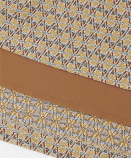 URBAN RESEARCH DOORS（アーバンリサーチドアーズ）の「ジャガードジオメトリック柄スカート（スカート・レディース・カーキ/イエロー・ONE）」の7枚目の写真