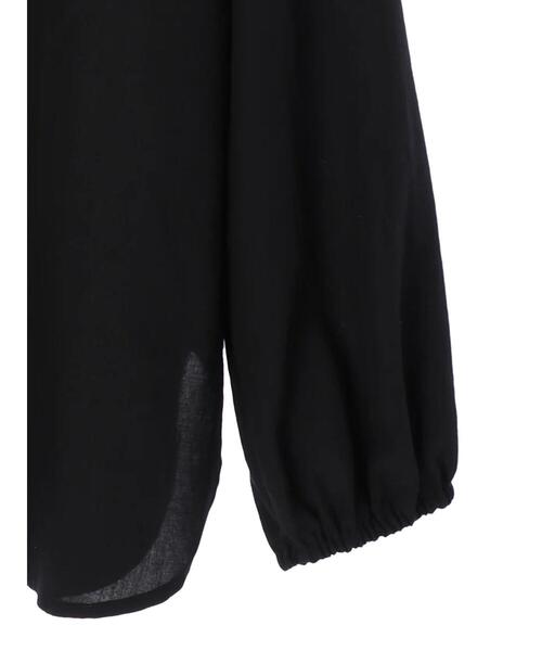 Green　Parks（グリーンパークス）の「着回せるラッフルシャツ＊（シャツ/ブラウス・レディース・ブラック/オフホワイト・FREE）」の13枚目の写真