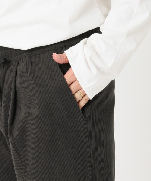 JOURNAL STANDARD relume（ジャーナルスタンダード　レリューム）の「TECH コーデュロイ WASHABLE パンツ（その他パンツ・メンズ・ブラック/ブラウン/グレー/カーキ・SMALL/MEDIUM/LARGE）」の8枚目の写真