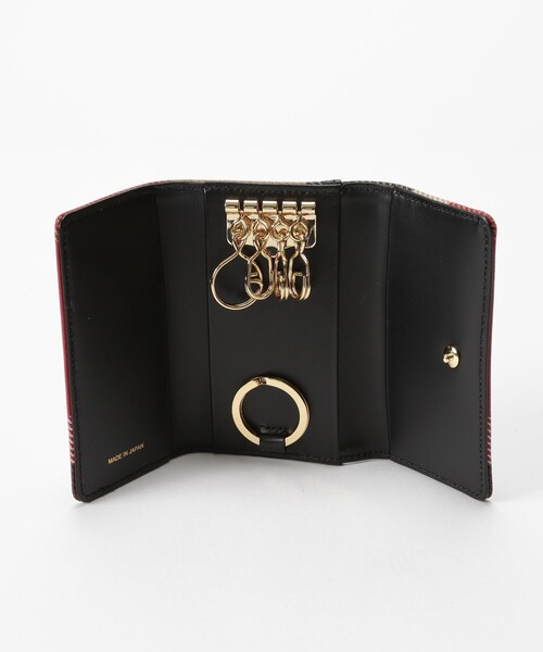 BLUE LABEL CRESTBRIDGE（ブルーレーベルクレストブリッジ）の