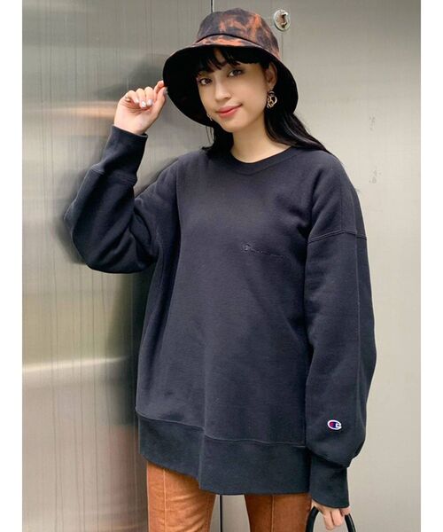 Champion(チャンピオン)の「【EMODA×CHAMPION】オーバールーズプルオーバー(スウェット・レディース・ブラック/ベージュ/グレー・FREE)」の22枚目の写真