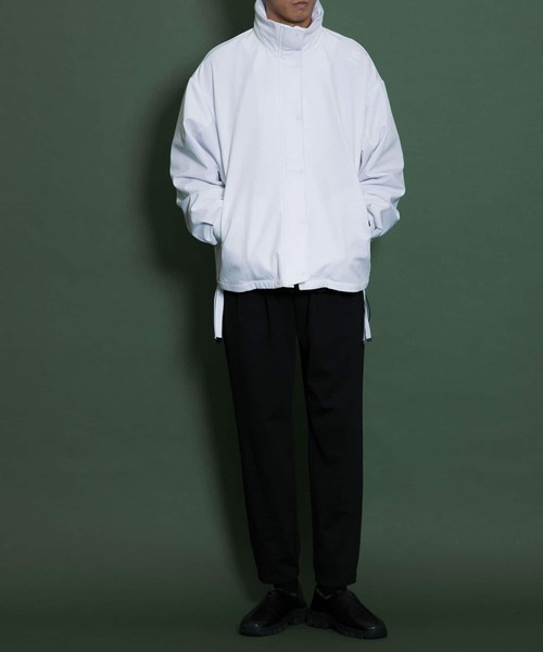 Uiscel(ユイセル)の「Uiscel 撥水UPDOWNマウンテンパーカー(マウンテンパーカー・メンズ・ブラック/カーキ/ホワイト系その他・ONE)」の16枚目の写真