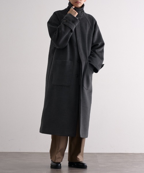 epnok（エプノック）の「オーバー2WAYステンカラーコート（ステンカラーコート・メンズ・チャコールグレー/グレイッシュベージュ・SMALL/MEDIUM/LARGE）」の13枚目の写真