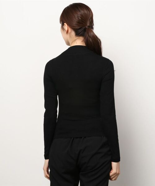 ALLSAINTS（オールセインツ）の「FRANCESCO RINA ROLL NECK T-SHIRT | FRANCESCO RINA ロール ネック Tシャツ（Tシャツ/カットソー・レディース・ブラック/グレー系・6/10/8/2/4）」の6枚目の写真