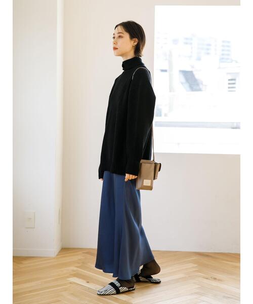 koe(コエ)の「リサイクルポリエステル 畦編みタートルネックニット*(ニット/セーター・レディース・グリーン/パープル/ホワイト系その他4/ブラック/アイボリー/グレー系その他5・S/L/M)」の10枚目の写真