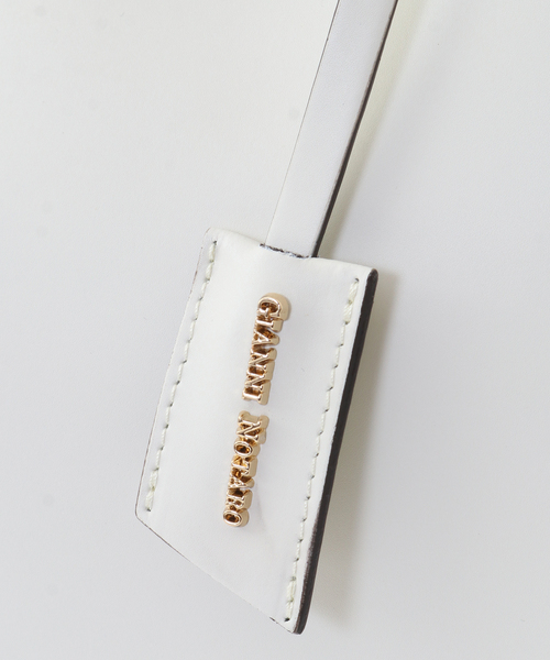 Liesse（リエス）の「【GIANNI NOTARO】2WAYバッグ（中）（ショルダーバッグ・レディース・アイボリー・FREE）」の4枚目の写真