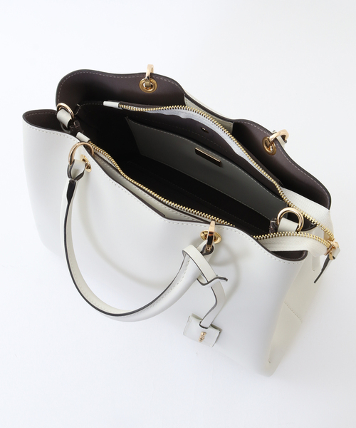 Liesse（リエス）の「【GIANNI NOTARO】2WAYバッグ（中）（ショルダーバッグ・レディース・アイボリー・FREE）」の3枚目の写真