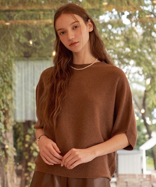 deBURN（デバーン）の「【deBURN 】バットウィングスリーブ ラウンドニット / batwing sleeve round_KN（ニット/セーター・レディース・カーキ/ブラウン/ライトベージュ/ライトグレー/ブラック・FREE）」の7枚目の写真