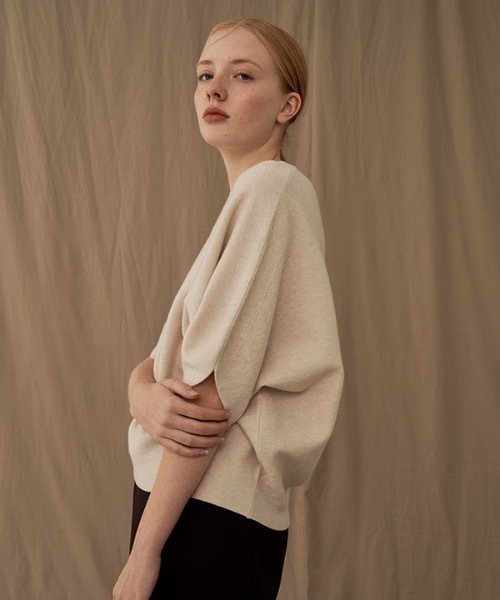 deBURN（デバーン）の「【deBURN 】バットウィングスリーブ ラウンドニット / batwing sleeve round_KN（ニット/セーター・レディース・カーキ/ブラウン/ライトベージュ/ライトグレー/ブラック・FREE）」の17枚目の写真