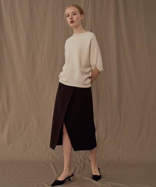 deBURN（デバーン）の「【deBURN 】バットウィングスリーブ ラウンドニット / batwing sleeve round_KN（ニット/セーター・レディース・カーキ/ブラウン/ライトベージュ/ライトグレー/ブラック・FREE）」の22枚目の写真